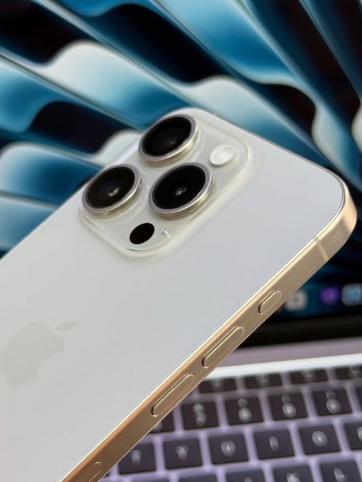 Iphone 15 pro srochna