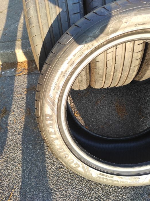 245/45/18 Goodyear