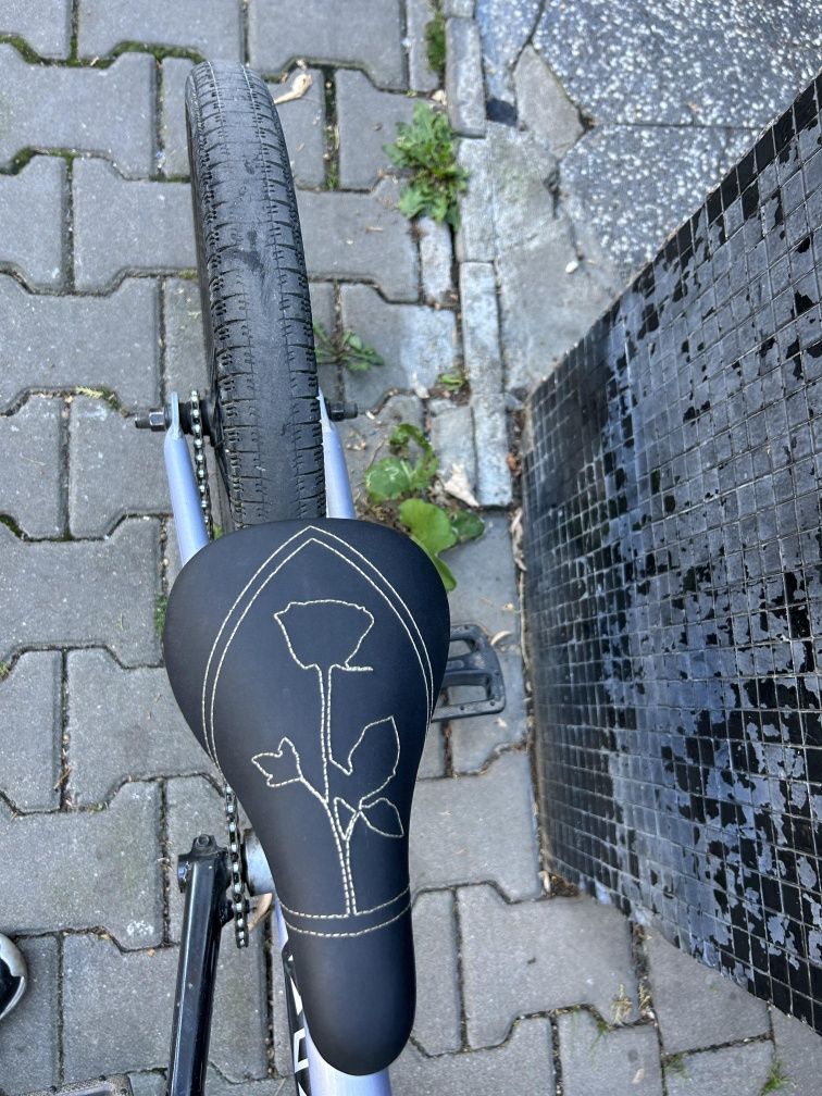 Bicicleta BMX  Subrosa