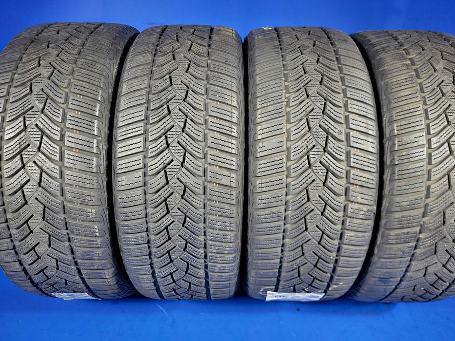 Set 4 anvelope 225 45 18 Goodyear Ultragrip MO - an 2022 - foarte bune