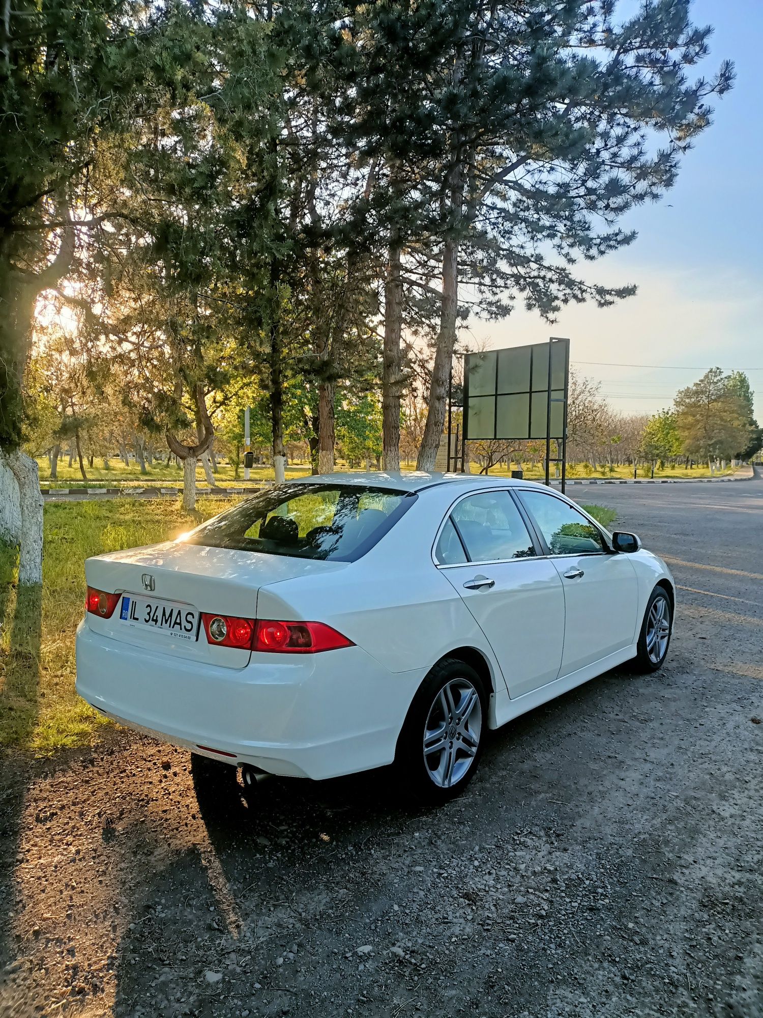 Vand Honda Accord CL7 2 sport