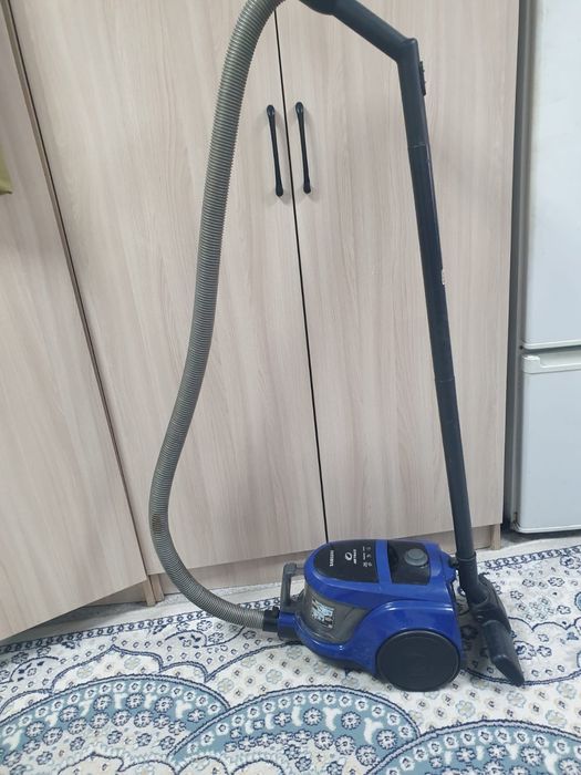 Пылесос Samsung .