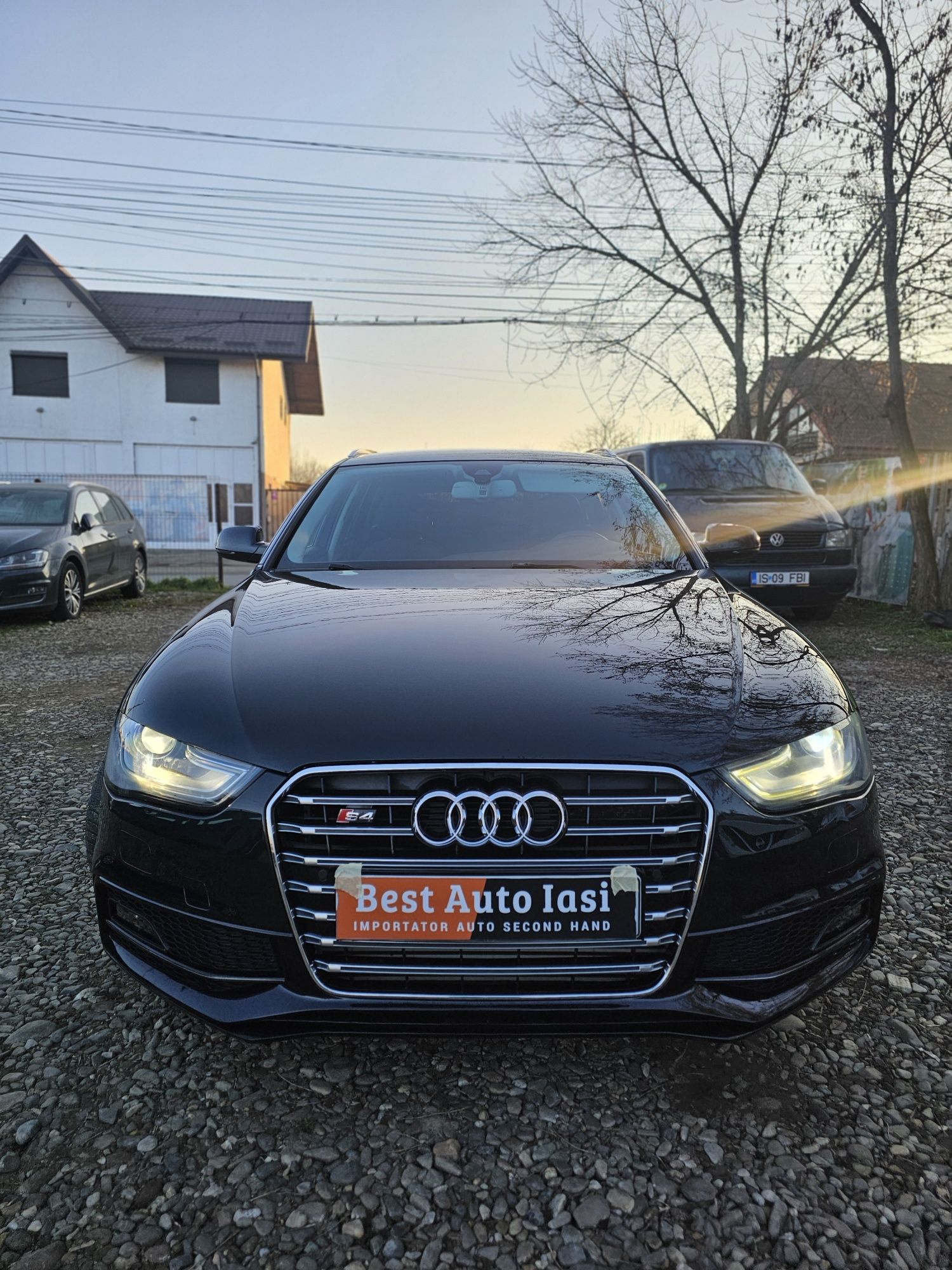 Auto A4 S-line Quattro