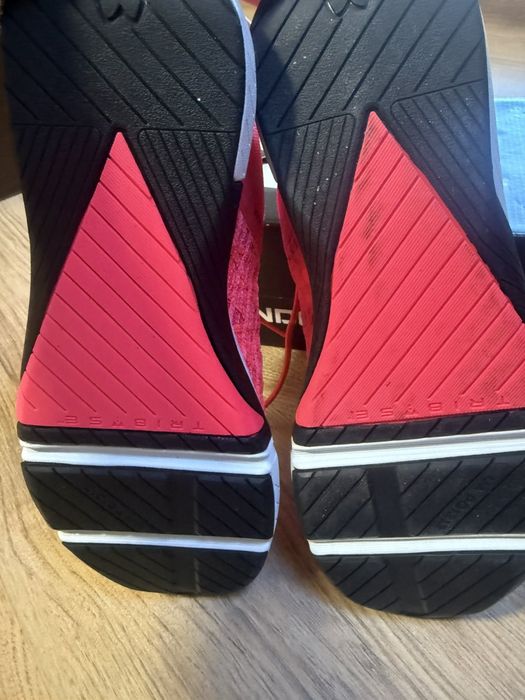 Нови спортни маратонки Under Armour TriBase Reign 5