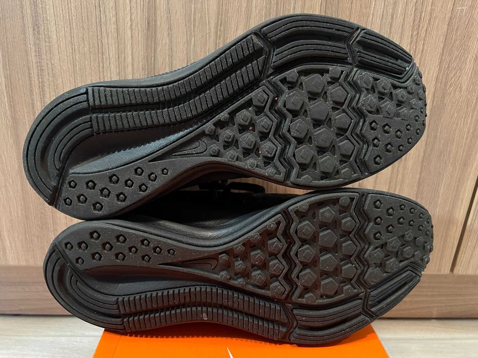 nike DOWNSHIFTER 7 дамски , женски маратонки номер 37,5