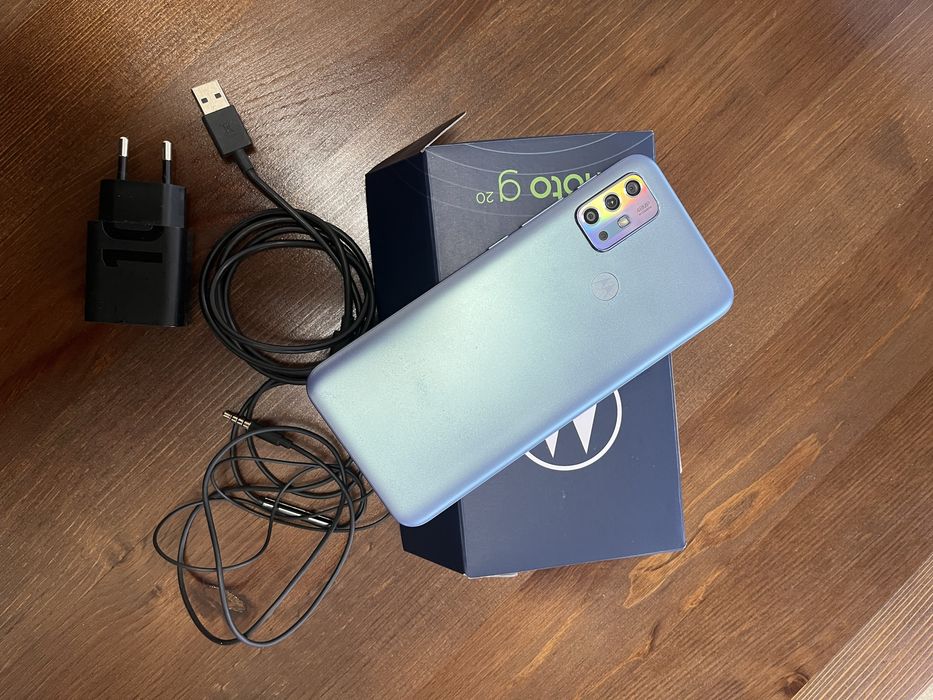 Motorola g20 телефон