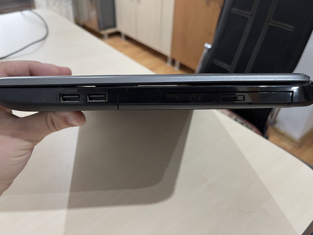 Hp intel core i 3  6 Gb  1000Gb