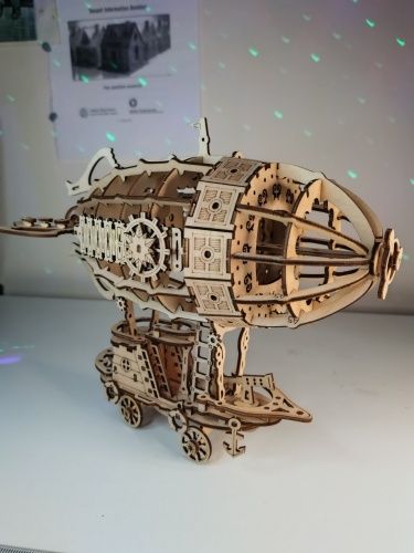 3D Дървен Пъзел Дирижабъл