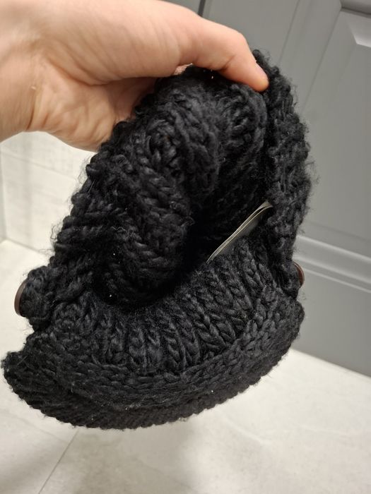 Căciulă Fossil pentru femei