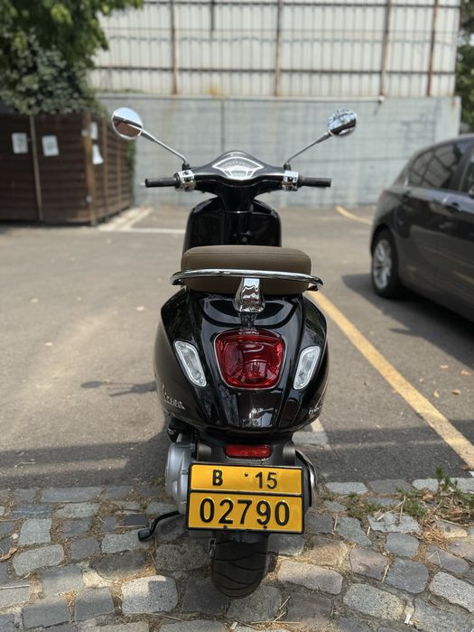 Piaggio Vespa Primavera 50 – 2021, doar 1271 km!