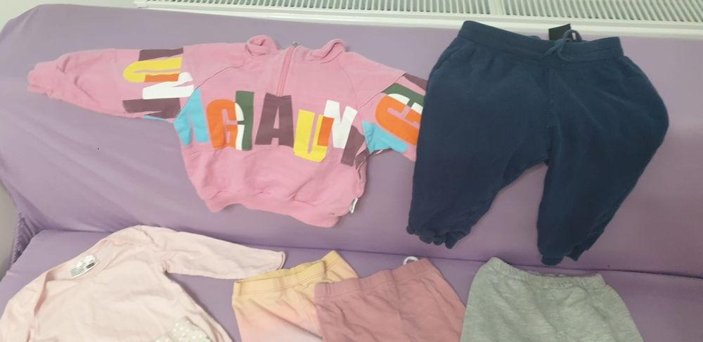 Lot haine fete fetita bebeluși masura 80.