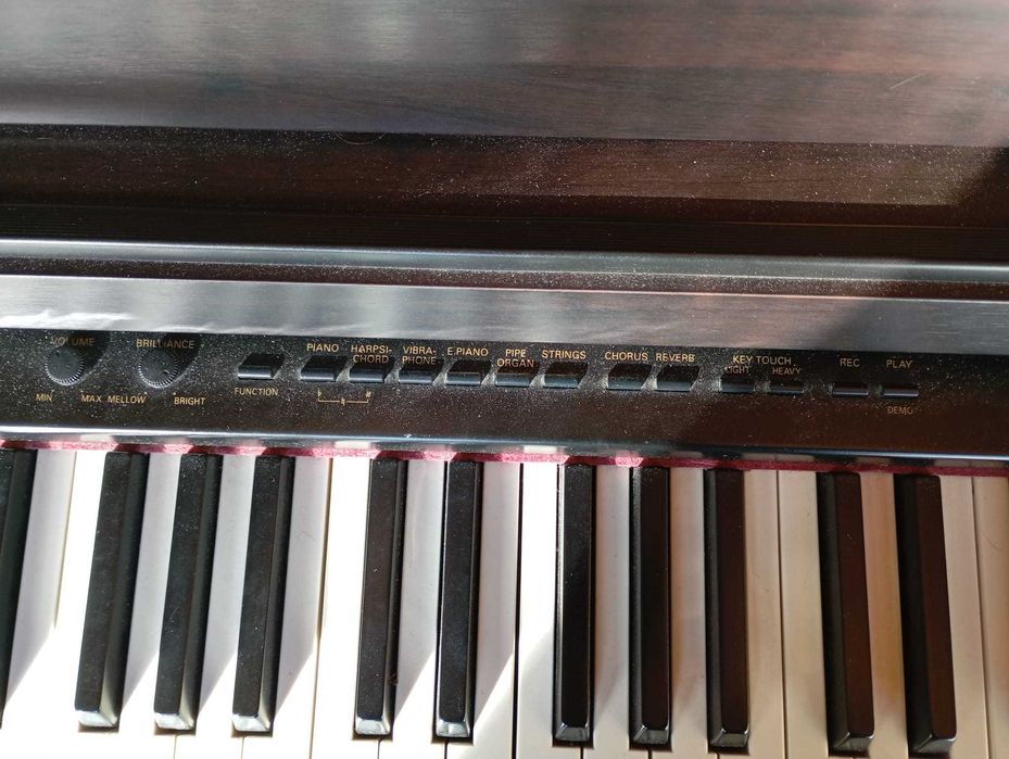 Pianina Roland digital