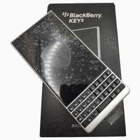 Telefon blackberry key2