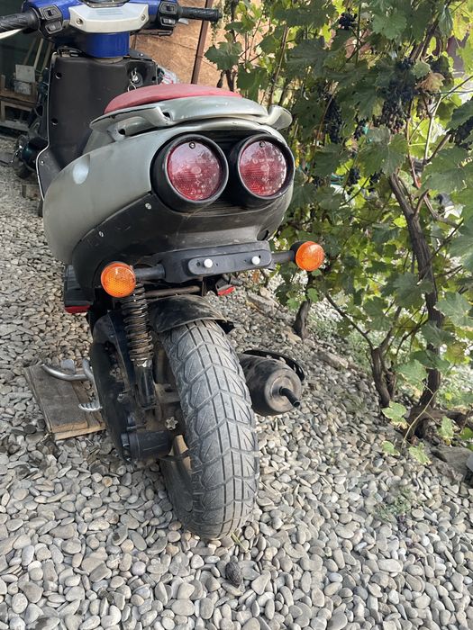 Scuter aprilia sr50 cu acte