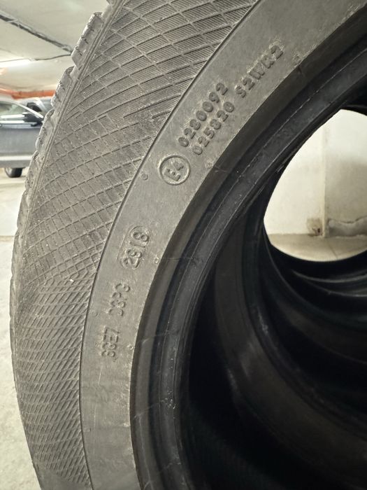 Зимни гуми CONTINENTAL 235/55R19