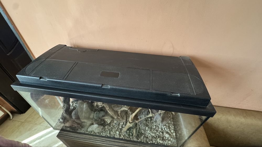Аквариум 70L. с помпа