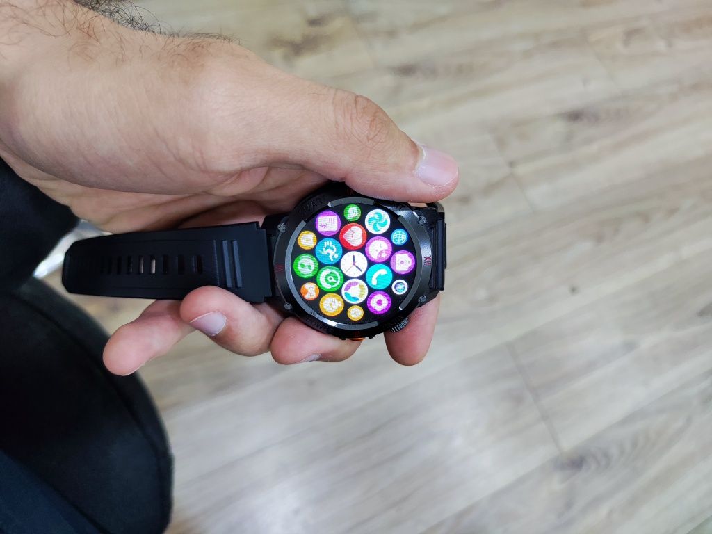 Smart watch LifeBee