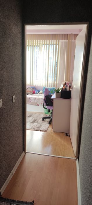 Тристаен апартамент в Казанлък