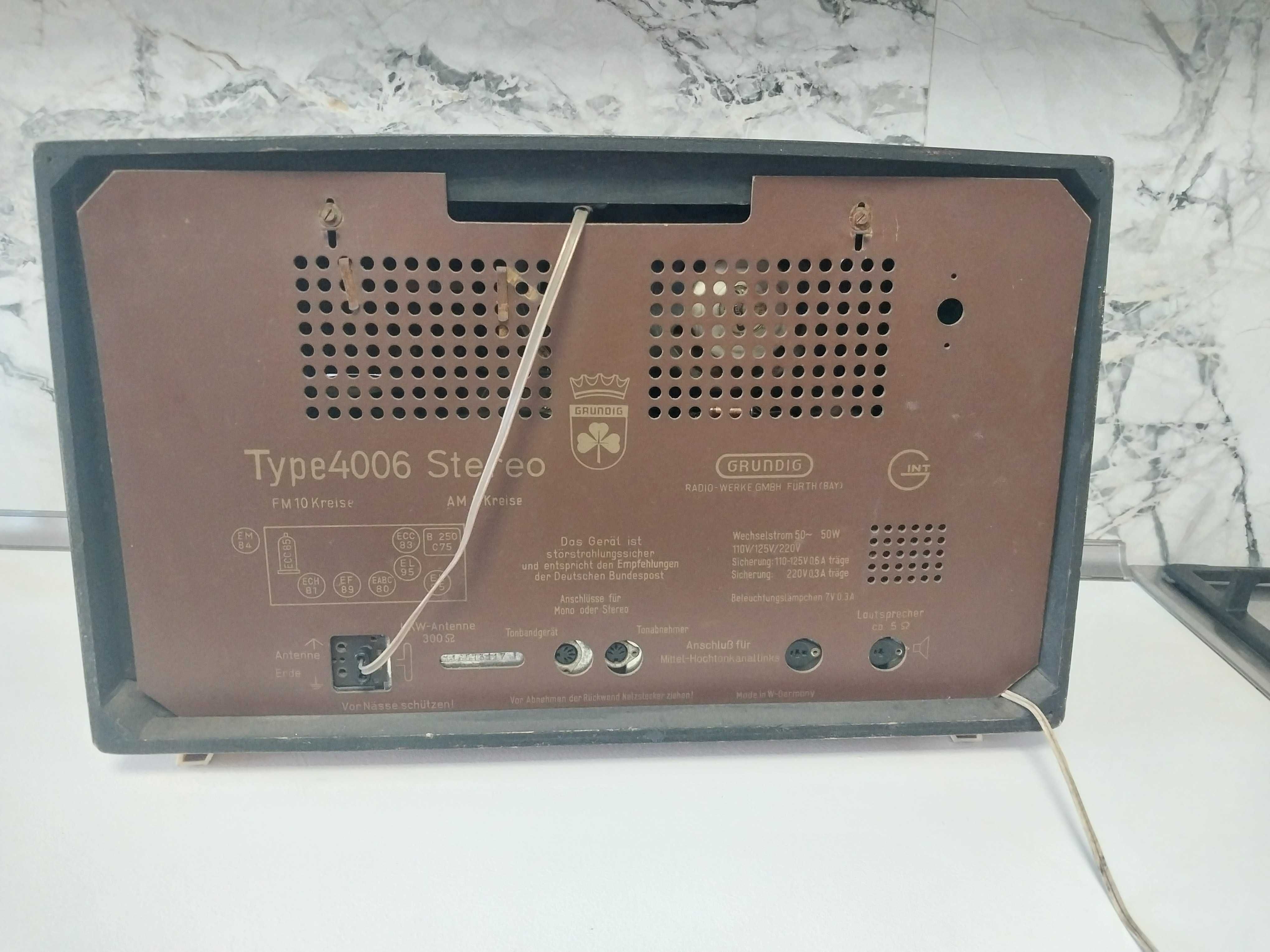 Radio pe lampi Grundig Stereo 4006