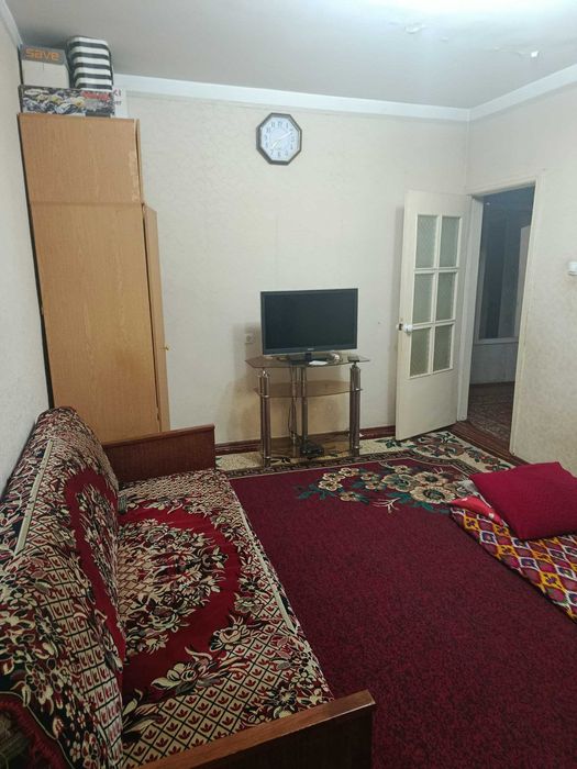 Олмазор туманида 3-хона 3-этаж уй сотилади