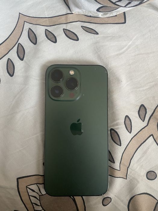 Продаю Iphone 13 про 128gb