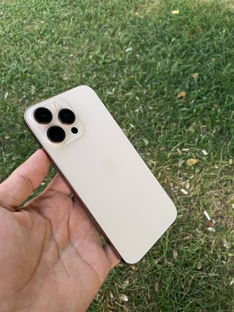 Iphone 16 pro max 256 gb desert gold