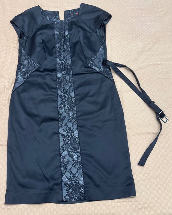 Рокли черни,обличани по един път