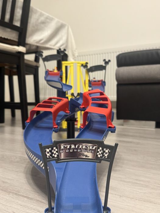 Pista curse pentru copi mickey mouse