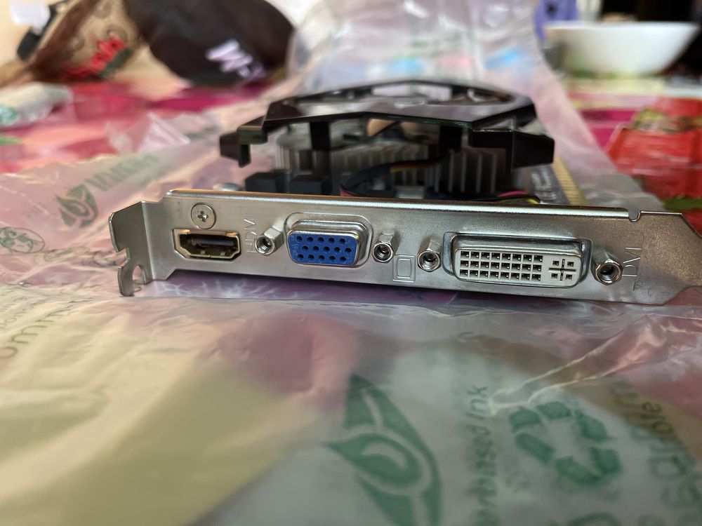 Placa video GIGABYTE GV-N730-2GI