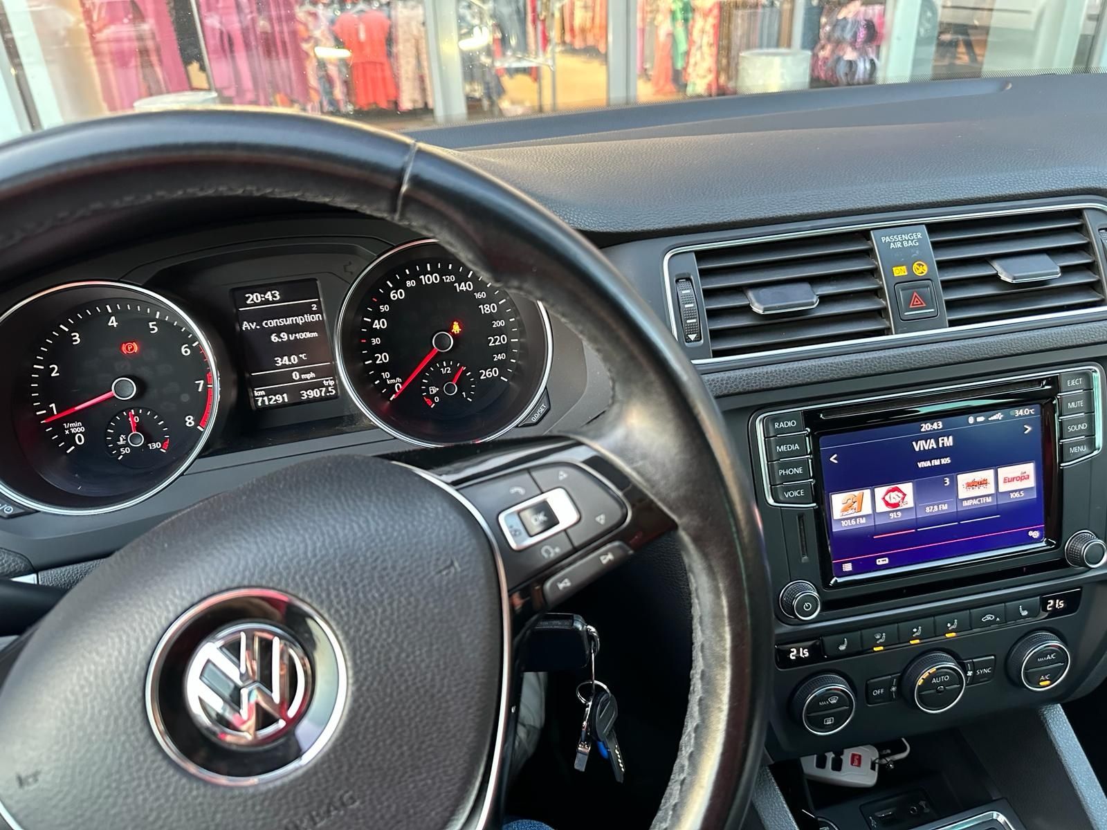 VW Volkswagen Jetta 2017 benzina