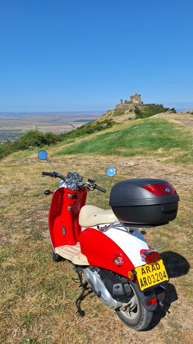 Scuter Nova Motors 49 cc ARAD
