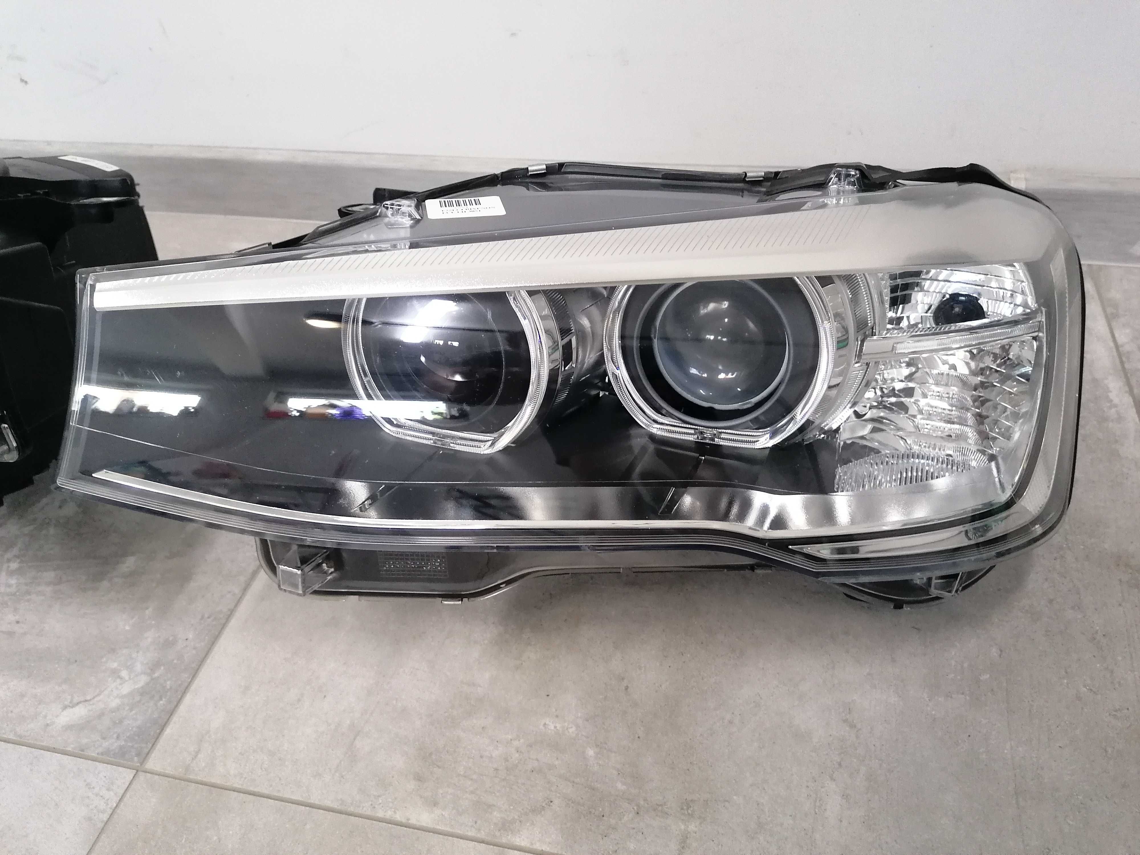 Far stanga dreapta BMW X3 F25 X4 F26 Bi Xenon IMPECABIL