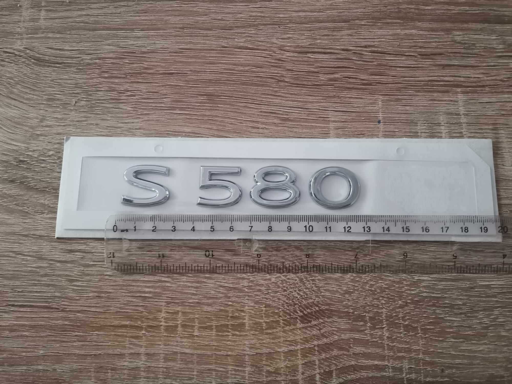 Надпис нов стил Mercedes Benz S 580 W223
