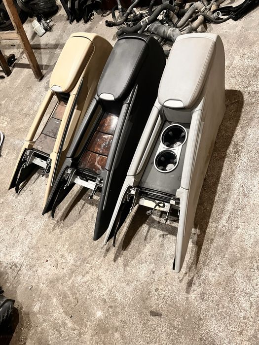 Подлакътник Mercedes ML W164, GL X 164 , R251