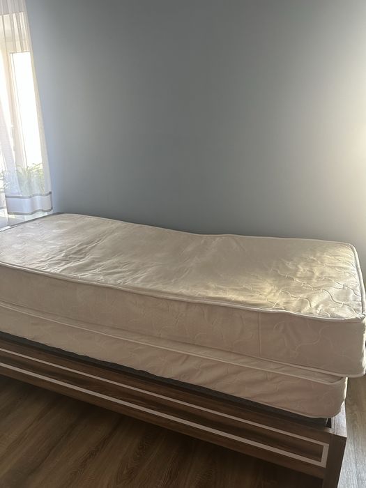 Продам матрасы б/у