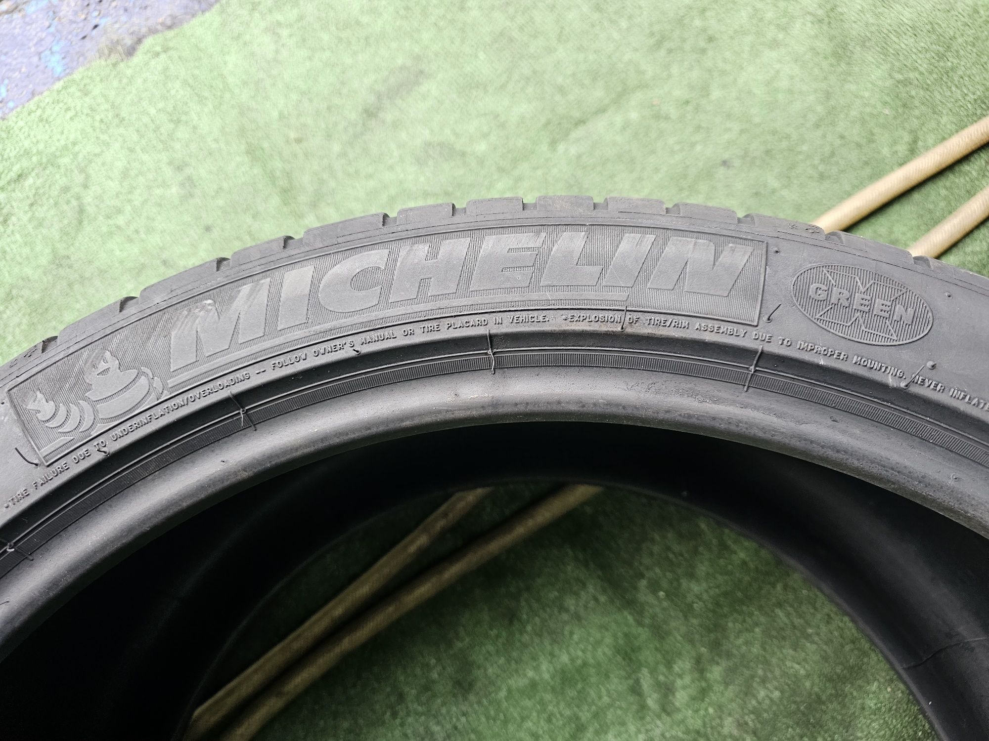 295 35 21 vara michelin