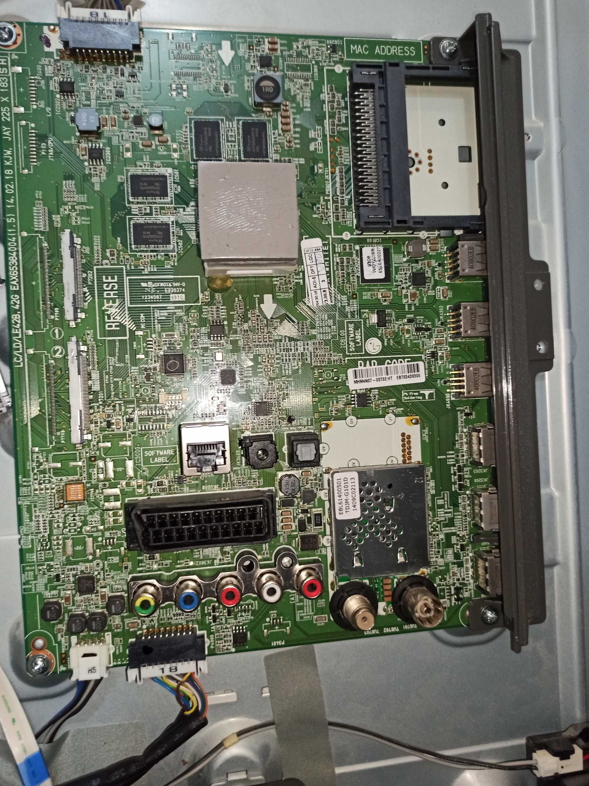 Dezasamblez TV LG 42LB650V