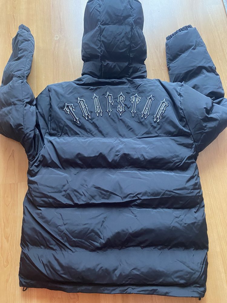 Trapstat Jacket Black
