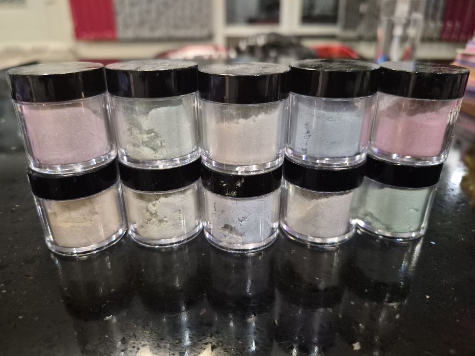 Пигменти  декорация за ноктопластика