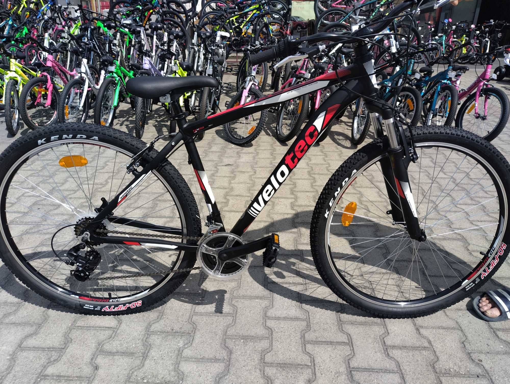 SPRINT Алуминиев велосипед 29" Velotec PRO черен/червен
