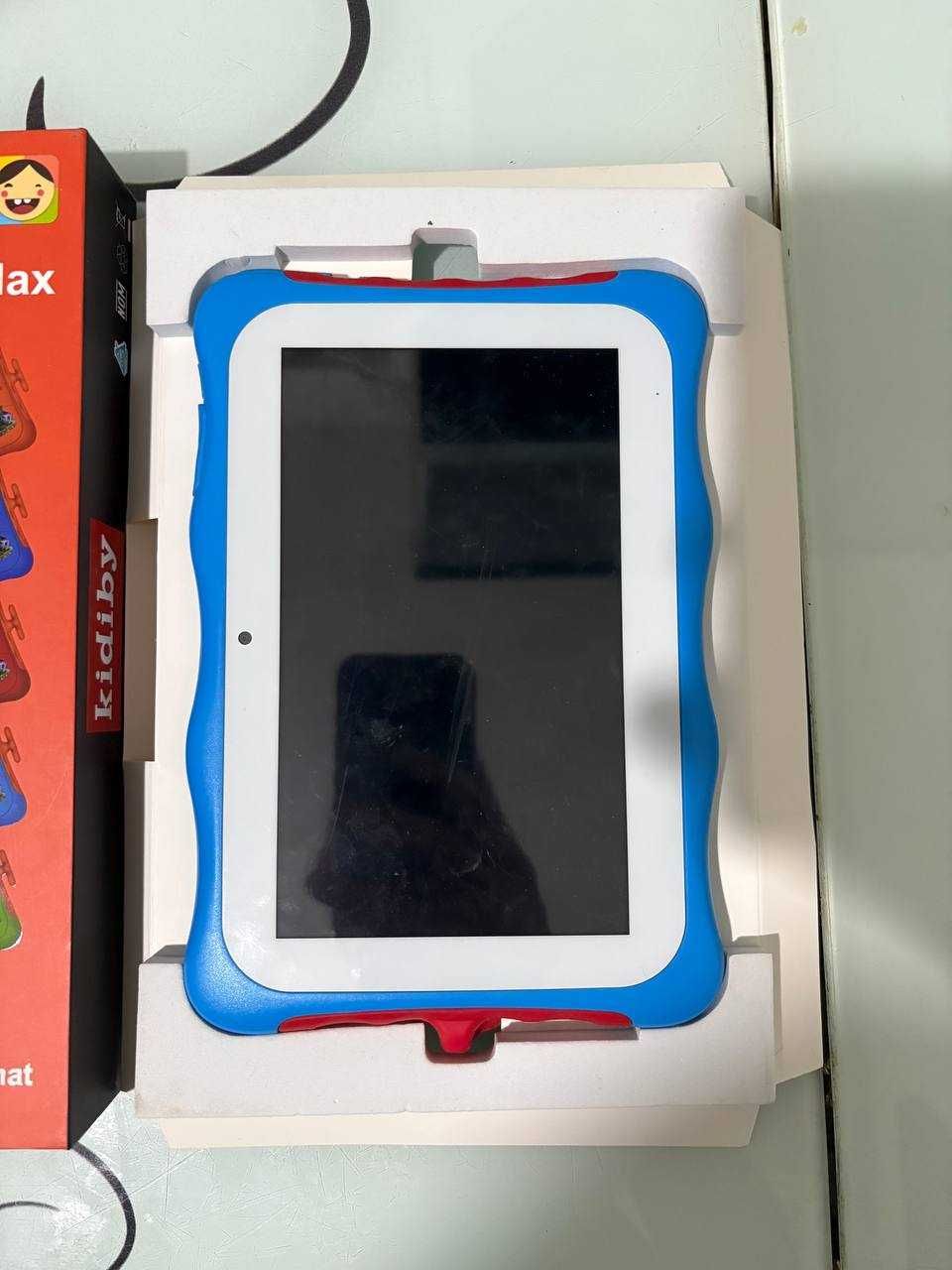 Detskiy planshet kd800 max