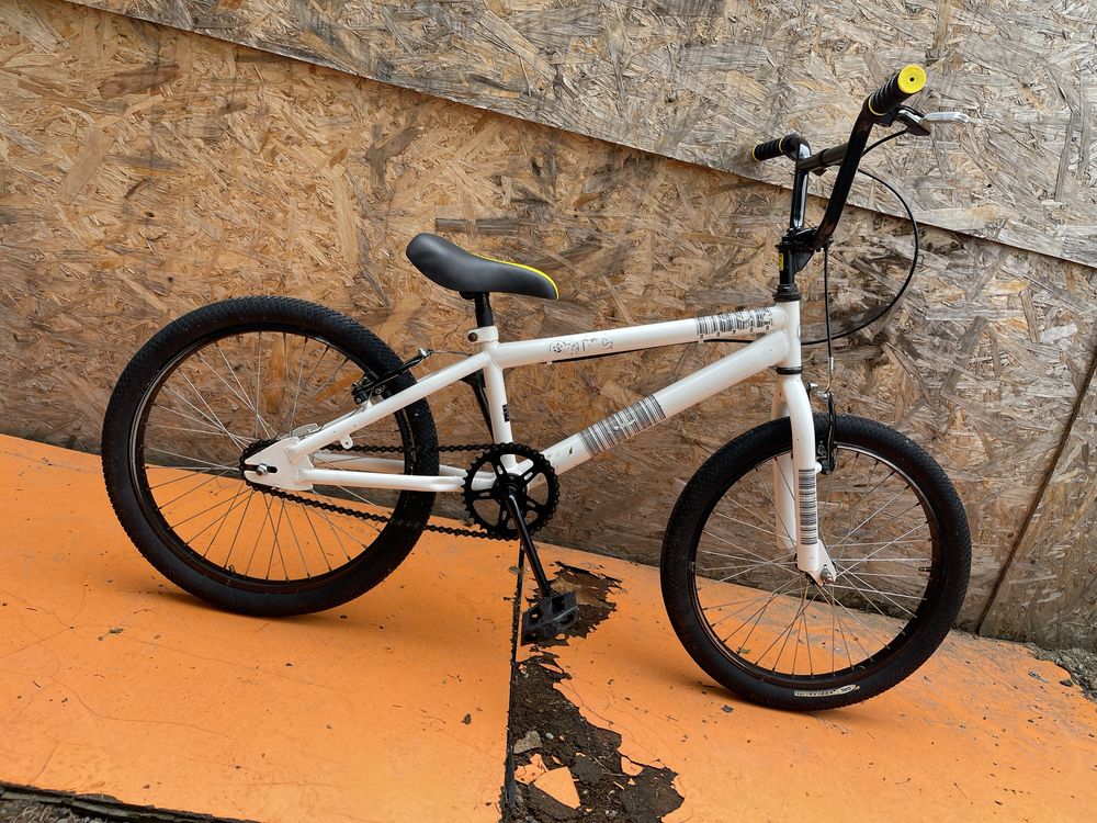 Bicicleta bmx jumper zinc roti 20”
