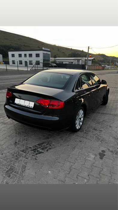 Audi A4B8 2009 2.0 tdi 140 cp automat piele xenon full led recent adus