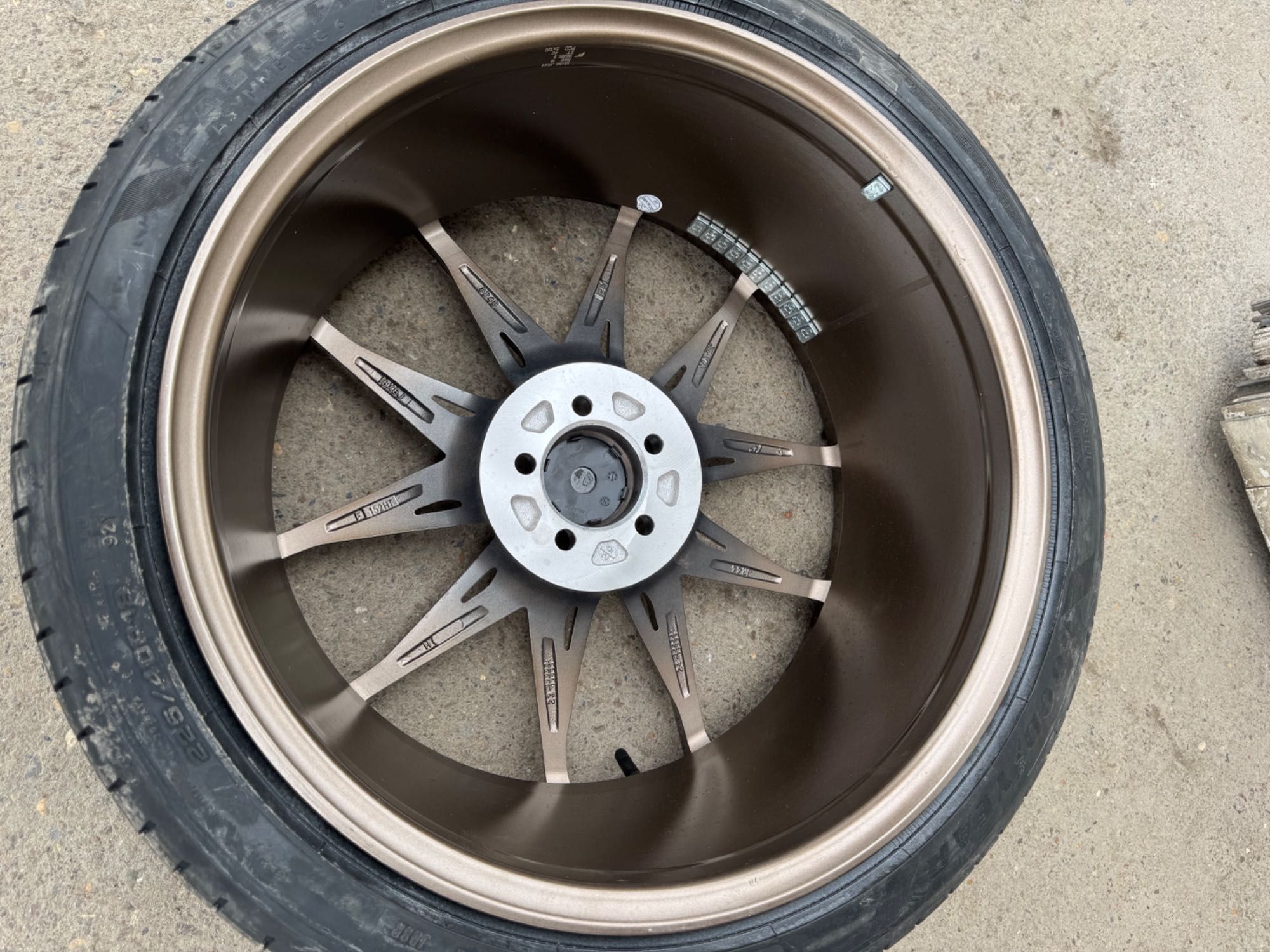 JR 44 Platinum Bronze 18 цола с нови гуми Goodyear – 5x100