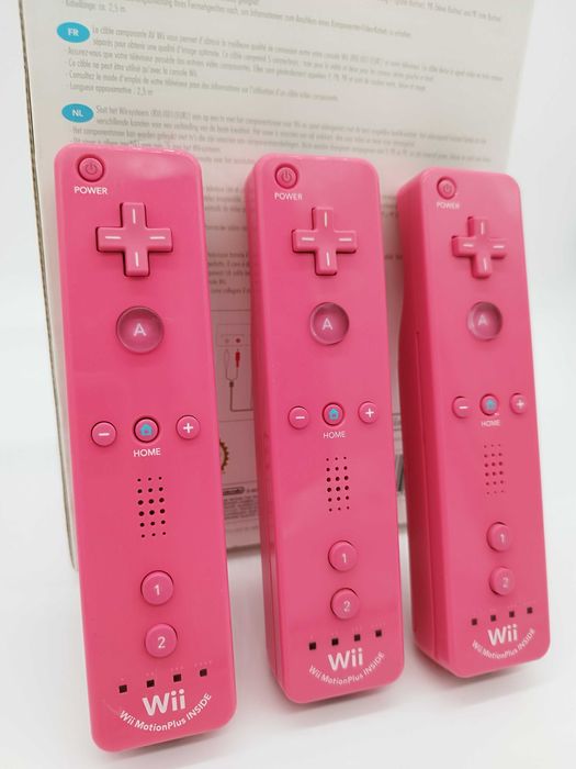 Оригинален Nintendo Wii U Remote Plus - White/ ОТЛИЧНО състояние!