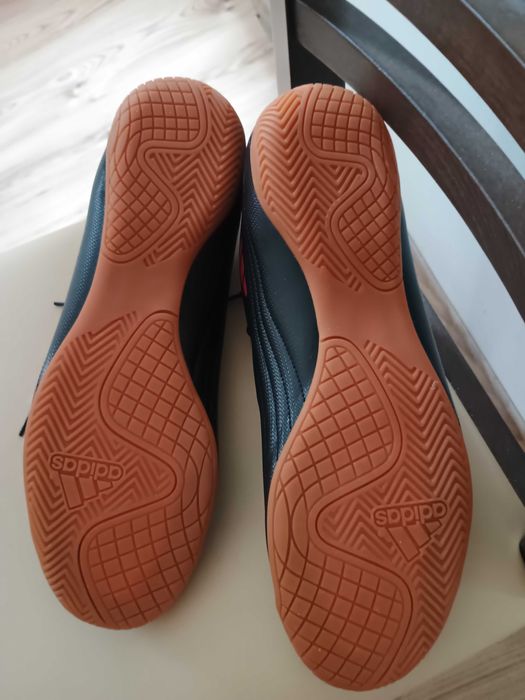 Нови футболни обувки Addidas deportivo, 47 1/3