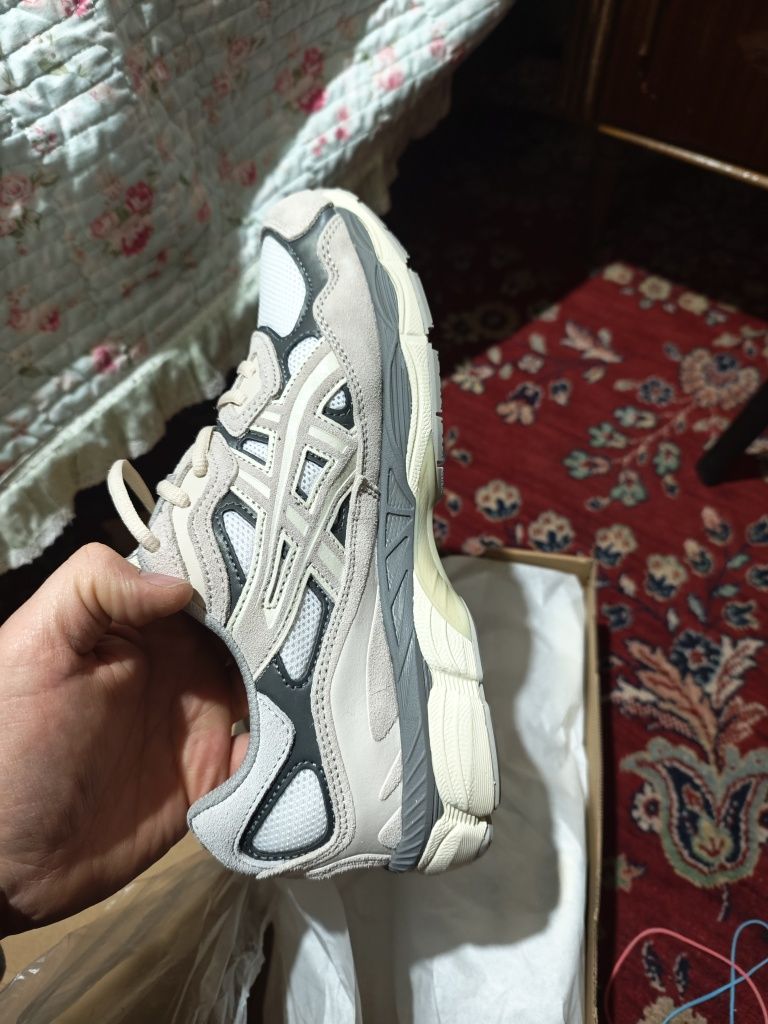 Asics made in Vetnam
