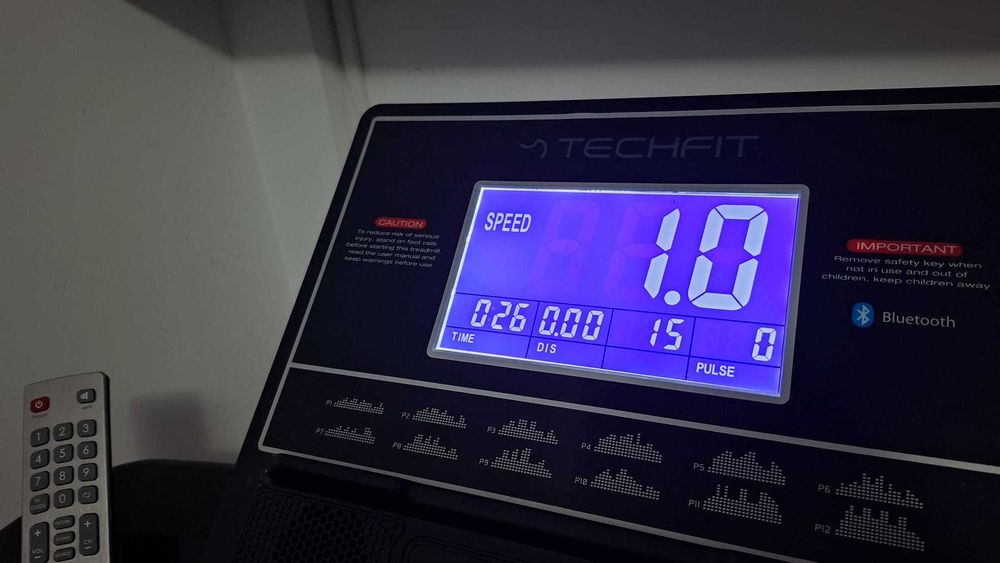 Banda de alergare TECHFIT MT300, stare perfecta, cu livrare personala