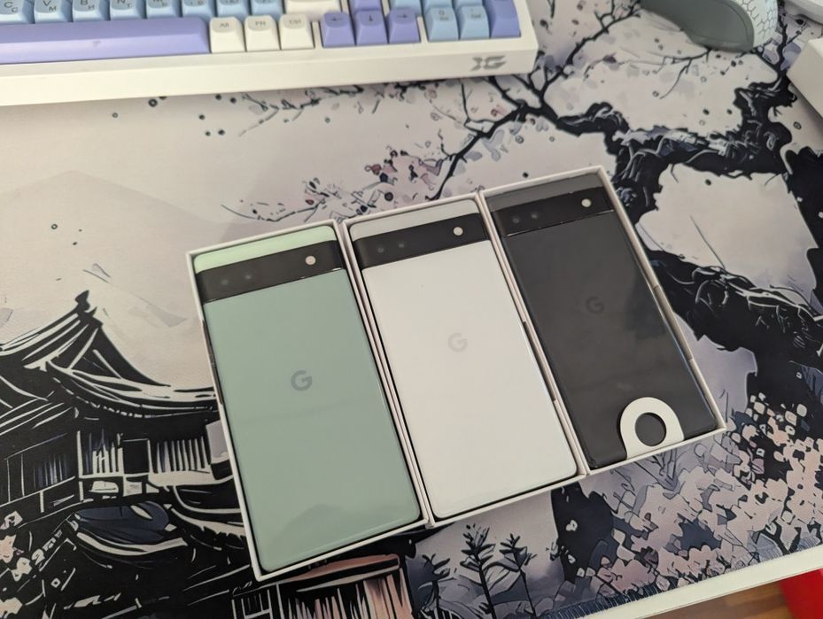 Продаю Google pixel 6a