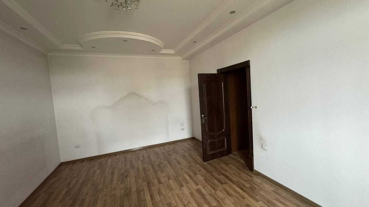 3-х комнатная в Новостройке  (ориентир. метро Пушкино) ID: 2689